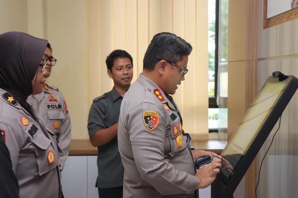 kunjungan kapolres imy2